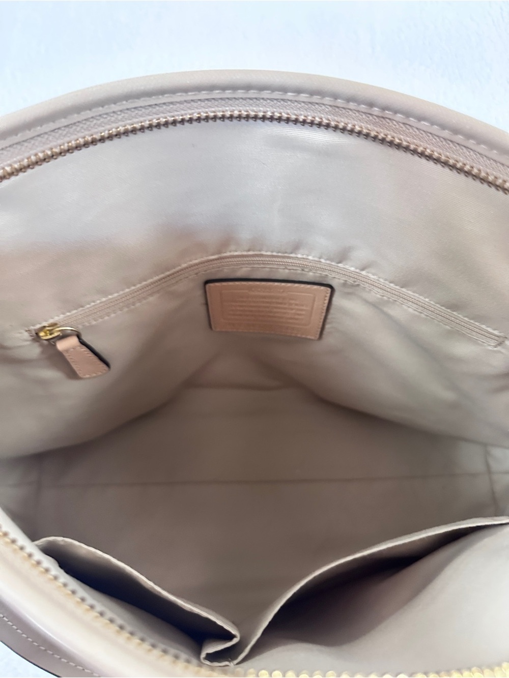 Like new Coach Tan Leather 15” x 10” Tote with Gold Hardware and shoulder strap - Picture 5 of 11